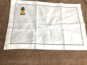 Colocación de piña de Park Designs bordada hecha a mano 19,5"" x 13"" blanca - Imagen 1 de 10