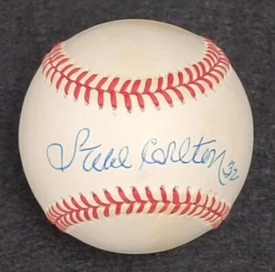Steve Carlton Signed Baseball Philadelphia Phillies PSA HOF 1994 - Image 1 of 4