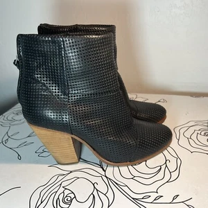 Rag & Bone Women's 39 = US 9 Newbury Perforated Leather Ankle Booties Black - Picture 1 of 13