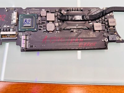 Apple MacBook Air A1370 Mainboard LogicBoard 1,8GHz 4GB DEFEKT RAM ERROR - Bild 1 von 3
