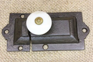 Old Cabinet Catch Cupboard Latch Vintage 1870’s Porcelain Knob 3 5/8” Cast Iron - Picture 1 of 13