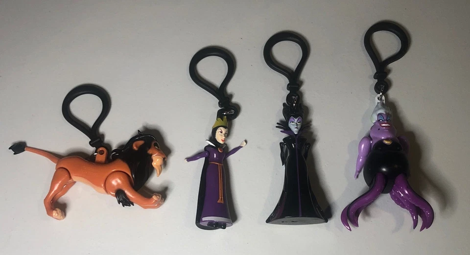 Disney's Villains Chibi In Motion - 4 colgantes con clip Foto 1 de 1