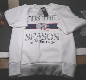 New W/T Women's New England Patriots Gameday White Oversized This The Season  - Picture 1 of 9