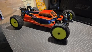 Yokomo B-Max4 III 4WD Buggy RC 1/10 offroad competition - Picture 1 of 3