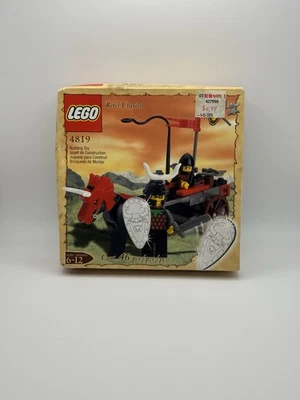 Vintage LEGO Castle Knights Kingdom set 4819 - Rebel Chariot; Sealed Damaged) - Image 1 of 4