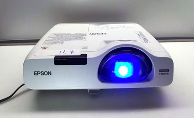 Epson PowerLite 525W 3LCD Projector H672A 2800 Lumens - Tested - Power cord only - Image 1 of 4