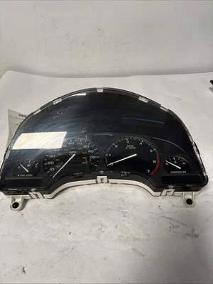 Speedometer US SOHC Cluster Fits 00-01 SATURN S SERIES QQ5 Foto 1 de 4