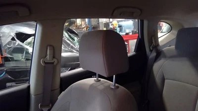 ROGUEOLD  2014 Headrest 12355763 - Image 1 of 4