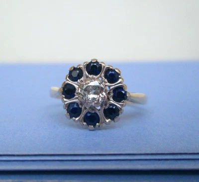 1970s 18ct Yellow Gold Old European Cut Natural Diamond & Sapphire Cluster Ring - Image 1 of 4