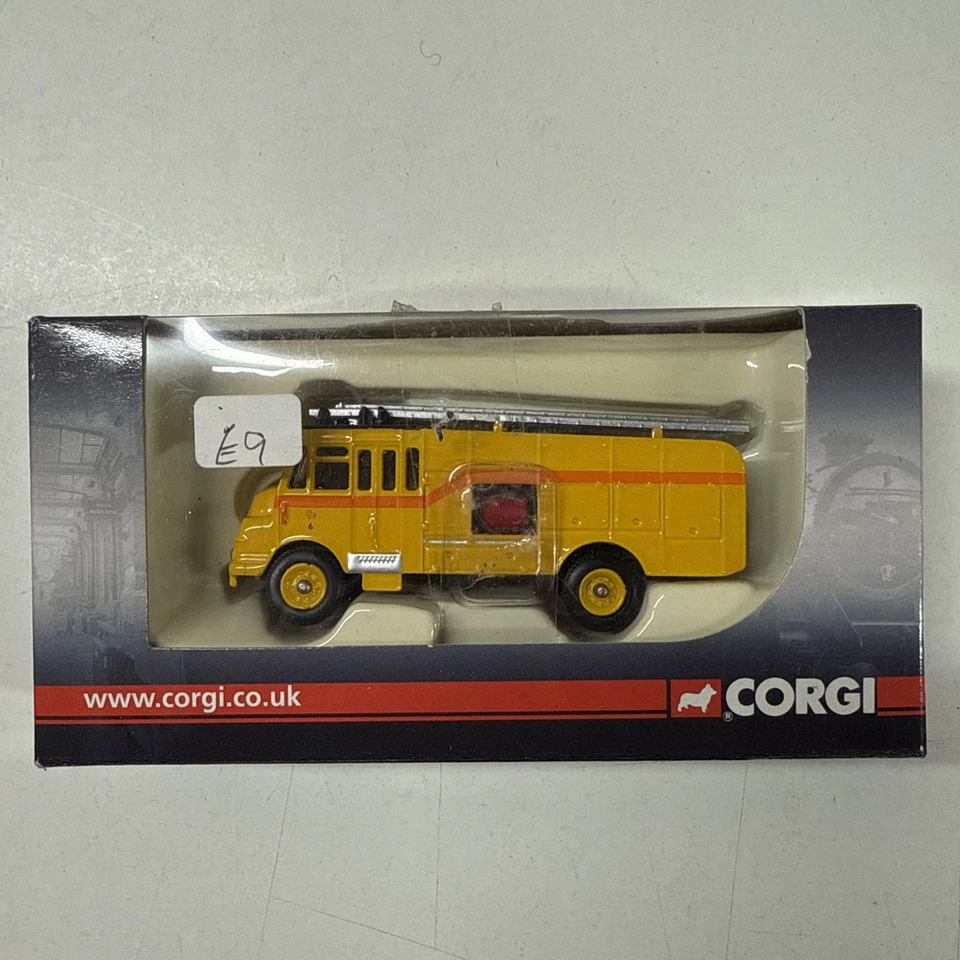 Corgi Trackside Green Goddess Yellow DG221003 Northern Ireland AFS 1:76 New - Image 1 of 1