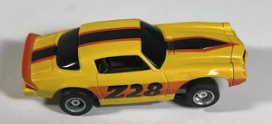 Coche Ranura Tyco Chevy Camaro Z28 Amarillo HO Funciona - Imagen 1 de 11