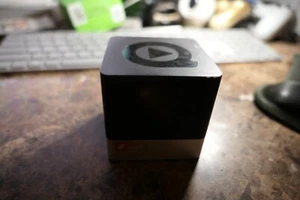 android 4.2 tv box Quad core hd player qvod living pc r810s smart tv box iptv se - Picture 1 of 3