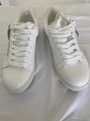 Zapatilla Mujer Brash Blanca Talla 6 Foto 1 de 4