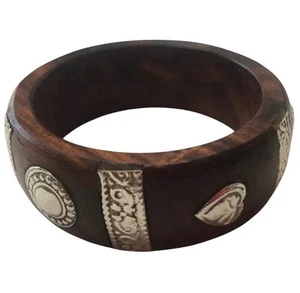 Dark Brown Wood Silver Tone Metal Bangle Bracelet Chunky Boho Hearts Vintage GUC - Picture 1 of 13