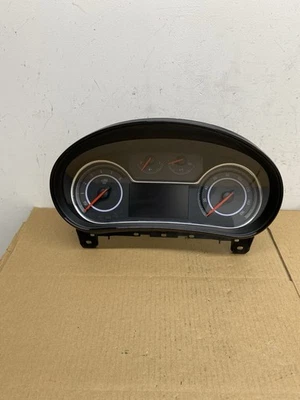 VAUXHALL INSIGNIA 13-17 INSTRUMENT CLUSTER SPEEDOMETER 23438130 - Image 1 of 4