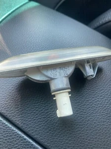 side repeater marker Bmw E60 2x - Picture 1 of 7