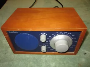 Henry Kloss Modelo Uno Tivoli Audio AM FM Radio Madera de Cerezo Cara Azul - Imagen 1 de 10