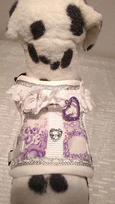 Softgeschirr Hundegeschirr Halsband XS-M Glitzer Rüschen Spitze Mesh Herz lila - Bild 1 von 4