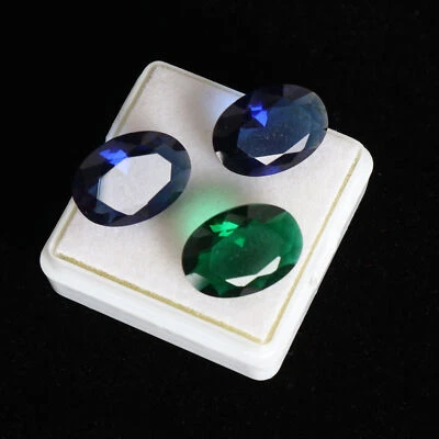 12 Ct./3 Pcs Oval Cut Blue Sapphire & Green Emerald Loose Gemstones Lot -2 - Image 1 of 4