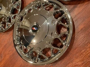 SINGLE 1997-2005 Buick Century Regal Lesabre 15" Chrome Hubcap wheel cover - Picture 1 of 4