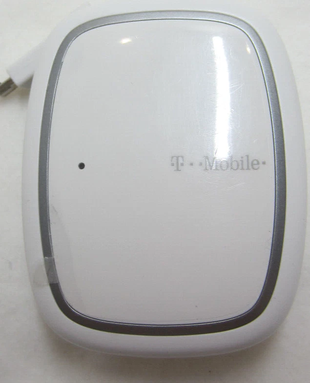 NEW  Universal Micro USB Wall Charger For Smartphone Devices Dual white  NEW - Image 1 of 4