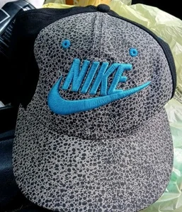 Gorra Nike True Safari Snapback Estilo 598995-010 Reflectante - Imagen 1 de 2