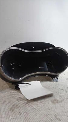 Used Speedometer Gauge fits: 2015 Jeep Grand cherokee cluster 7`` display screen - Image 1 of 4