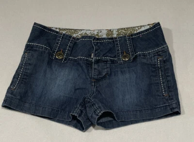 Pantalones cortos Tyte para mujer talla 7 Foto 1 de 4