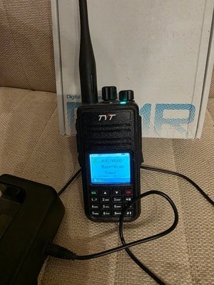 TYT MDUV380 DMR Digital Radio Dual Band Walkie Talkie with Prog Cable & Chgr. - Image 1 of 4
