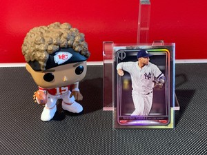 2020 Topps Tribute Gleyber Torres Refractor #10 New York Yankees.