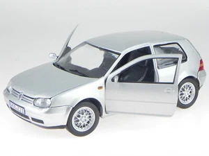 VW Golf 4 GTI 2-puertas plata metallic modelo de coche Revell 1:18 - Imagen 1 de 8