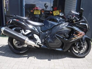 Suzuki Hayabusa GSX1300R - Picture 1 of 20