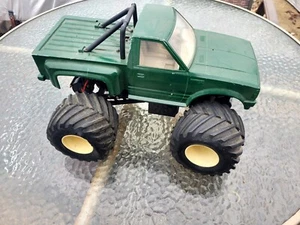 Marui Big Bear Datsun 2wd 1/12 (MT-59-RC-4) Vintage Old School RC TRUCK 1984  - Picture 1 of 24