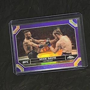 2024 TOPPS-CHROME UFC-PURPLE REFRACTOR-MIKE DAVIS - Bild 1 von 2