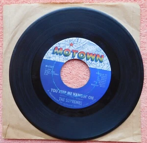 Supremes 45 RPM Record-You Keep Me Hangin' On - Imagen 1 de 2