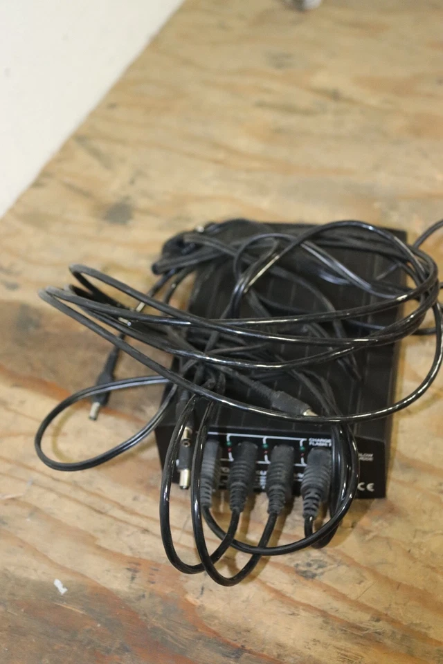 Geodimeter Geotronics POWER SUPPLY 571-906-146 - Image 1 of 1