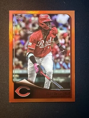 2025 Topps Flagship #87 Elly De La Cruz /25 Orange Refractive Parallel - REDS - Image 1 of 2