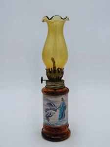 Vintage 9" Amber Oil Lamp – Jesus Walks on Water Scene – Hong Kong - Picture 1 of 10