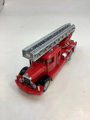 Mercedes Ladder Truck. YFE05 Matchbox Models of Yesteryear. - Image 1 of 4