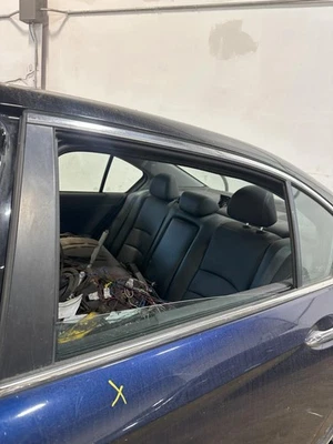 Used Rear Left Door Glass Rear fits: 2014 Honda Accord Sdn EX L. Rear Left Grade Foto 1 de 4