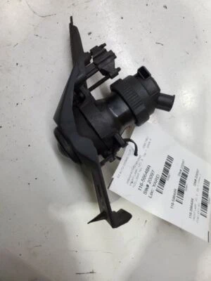 Faro antiniebla derecho pasajero BMW 745LI 2002-2005, número de pieza: 63-17-8-379-684 Foto 1 de 4