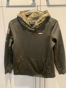 Nike NEW ENGLAND PATRIOTS Salute To Service NFL Hoodie Sweatshirt Youth Medium - Picture 1 of 6