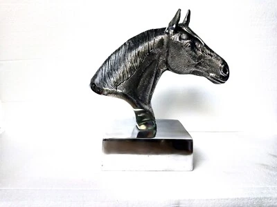 Cabeza de caballo grande en base estatua mesa metal estatuilla escultura trofeo 13" Foto 1 de 4
