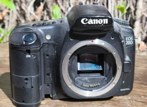 Canon EOS 20D, Canon EF 70-200 und mehr - Defekt zum Ausschlachten oder Basteln - Bild 1 von 9