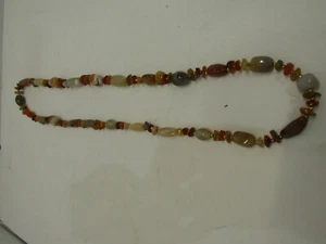 OLD UNUSUAL NECKLACE SMOOTH ROCK STONE JEWELRY - Picture 1 of 2