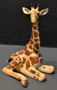 Vintage Hagen Renaker Giraffe Lying HR Figurine 3.75”T x 2.75”W x 2”D Excellent - Picture 1 of 7