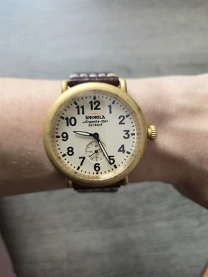 Reloj de cuarzo Shinola Argonite-1069 Detroit correa de cuero hecho en EE. UU. 41 mm sin caja  Foto 1 de 4