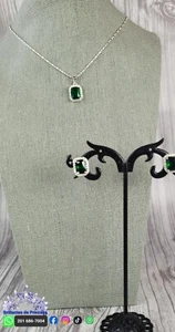 New Authentic Sterling Silver 925 Green Set Pendant and Earring Women - Picture 1 of 10