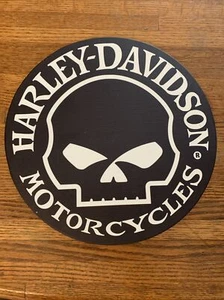 Harley-Davidson Willie G Skull Round Wood Sign, 12 Inch Diameter By Arthouse - Picture 1 of 8