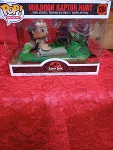 Funko Pop! Moments: Jurassic Park - Muldoon Raptor Hunt - Target (Exclusive)... - Picture 1 of 5
